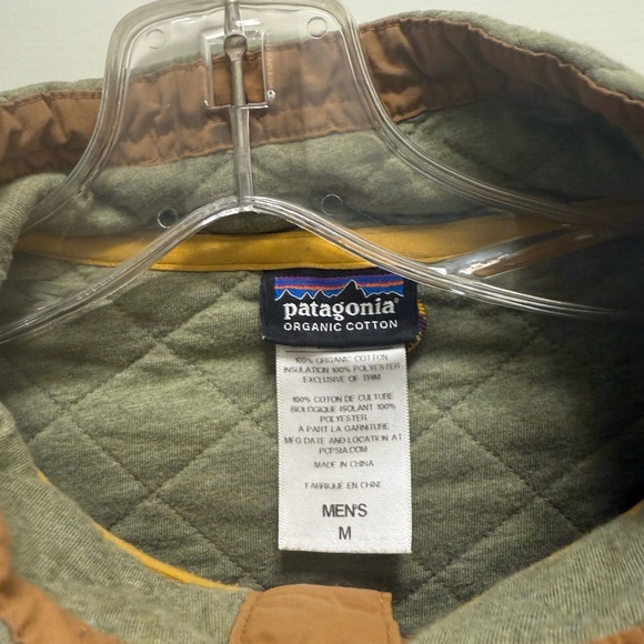 Patagonia Sage Green Quilted Pullover - Picture 3 of 3